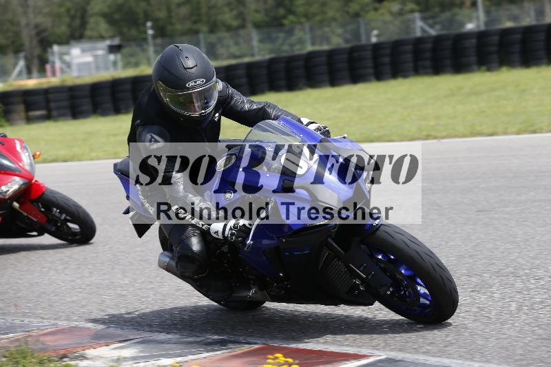 /Archiv-2024/29 12.06.2024 MOTO.CH Track Day ADR/Gruppe gelb/02